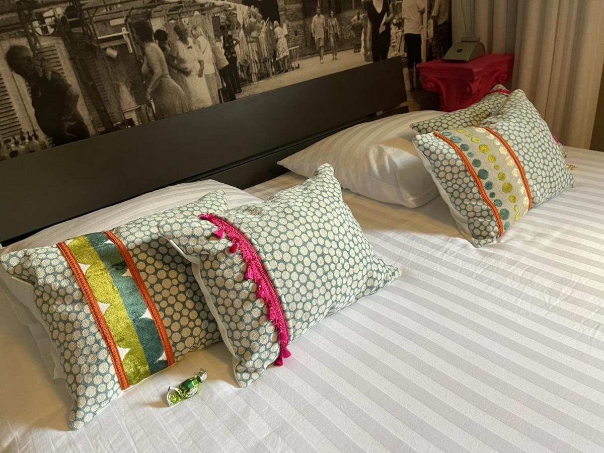 B&B Kerkstraatje3 Midden In Historisch Centrum Zutphen Luaran gambar